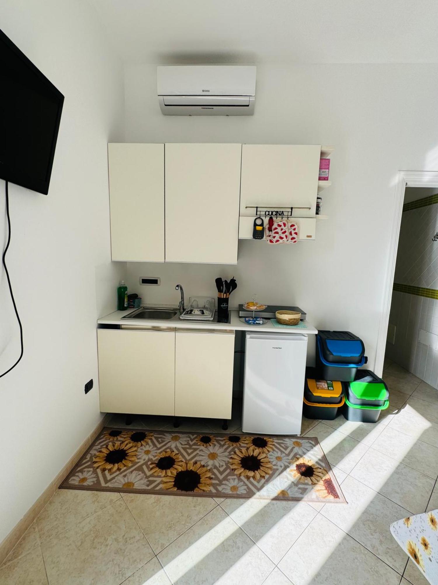Sole Luna Apartments Монополі Екстер'єр фото